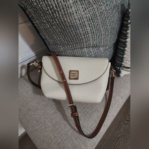 Dooney & Bourke Cream and Brown Shoulder/Crossbody Bag Strap 21 In Drop